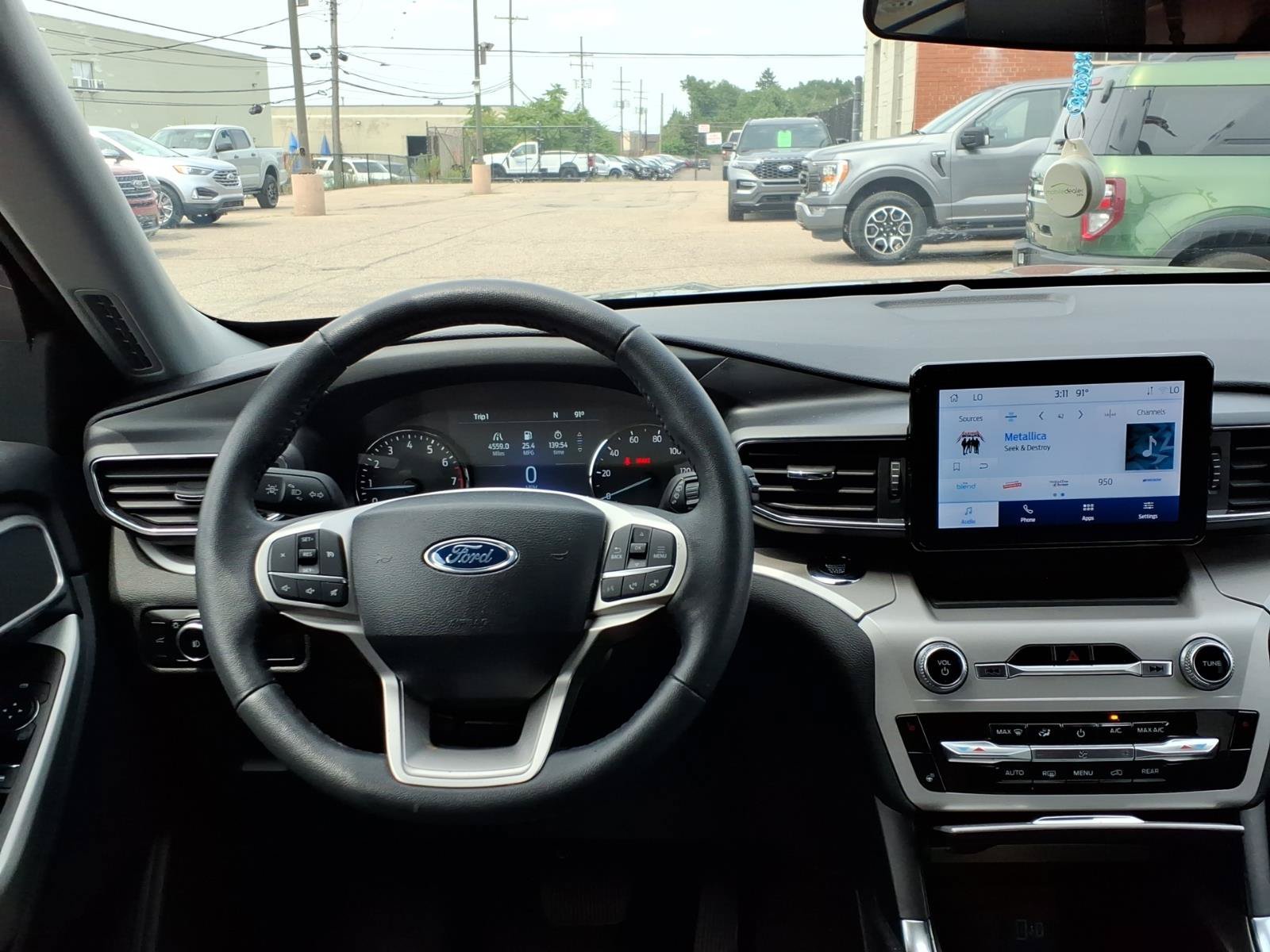 Used 2024 Stone Blue Metallic Ford XLT image 4