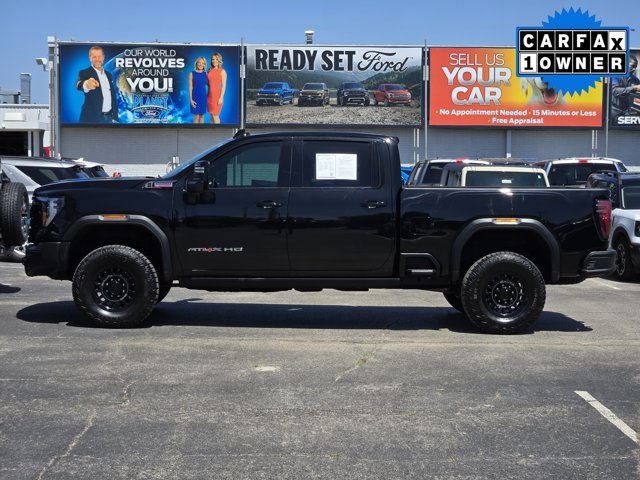 Certified Used 2025 Onyx Black GMC  image 4