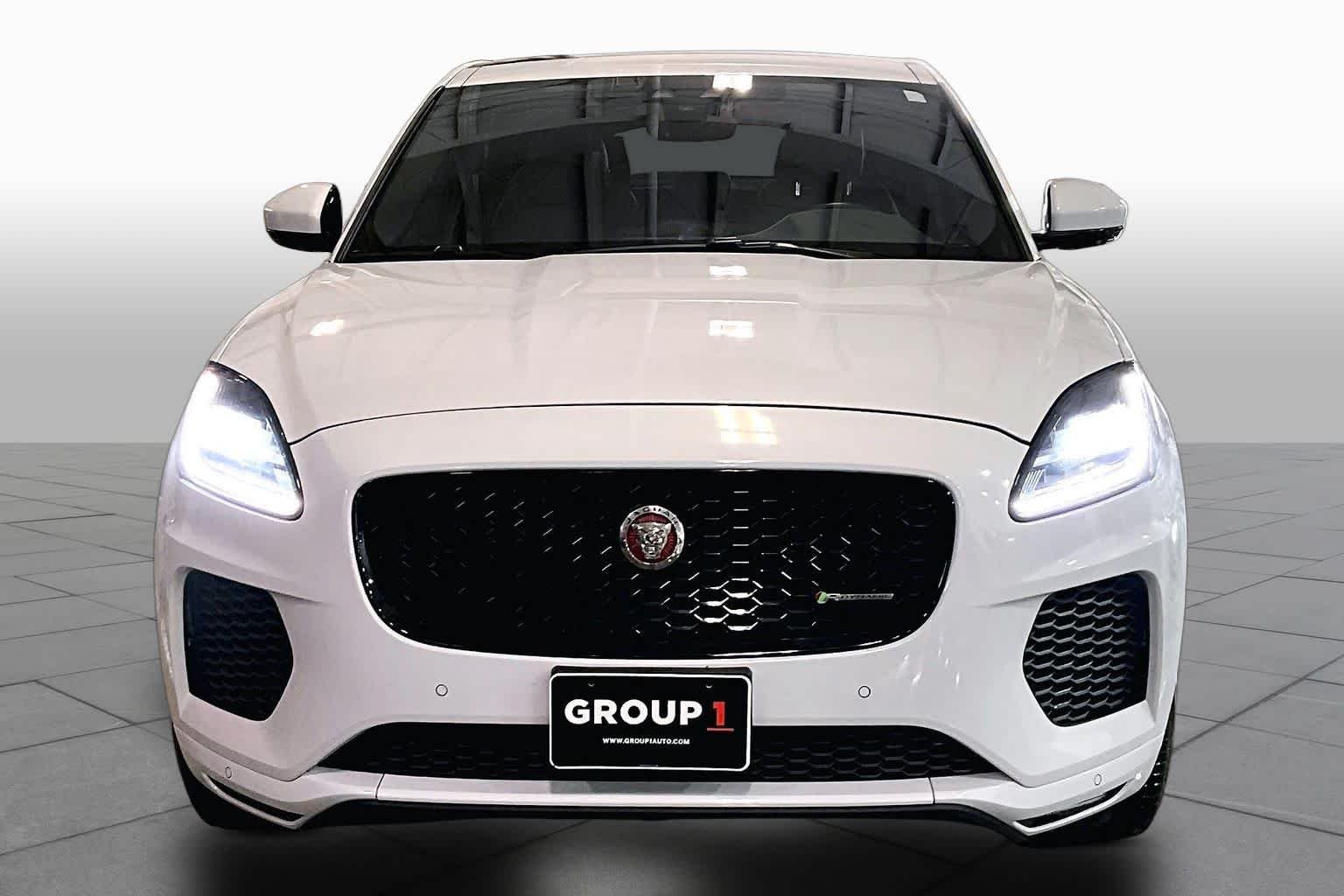 Used 2020 Yulong White Metallic Jaguar Checkered Flag Edition image 4
