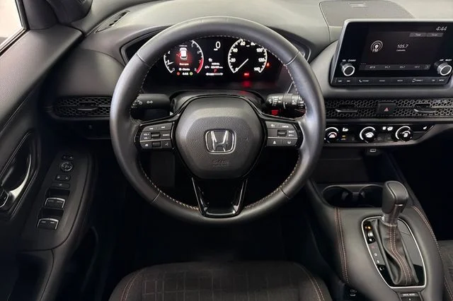 Certified Used 2025 Urban Gray Pearl Honda Sport image 18