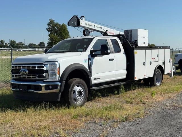 2026 Ford Super Duty F-550 DRW Crane Body