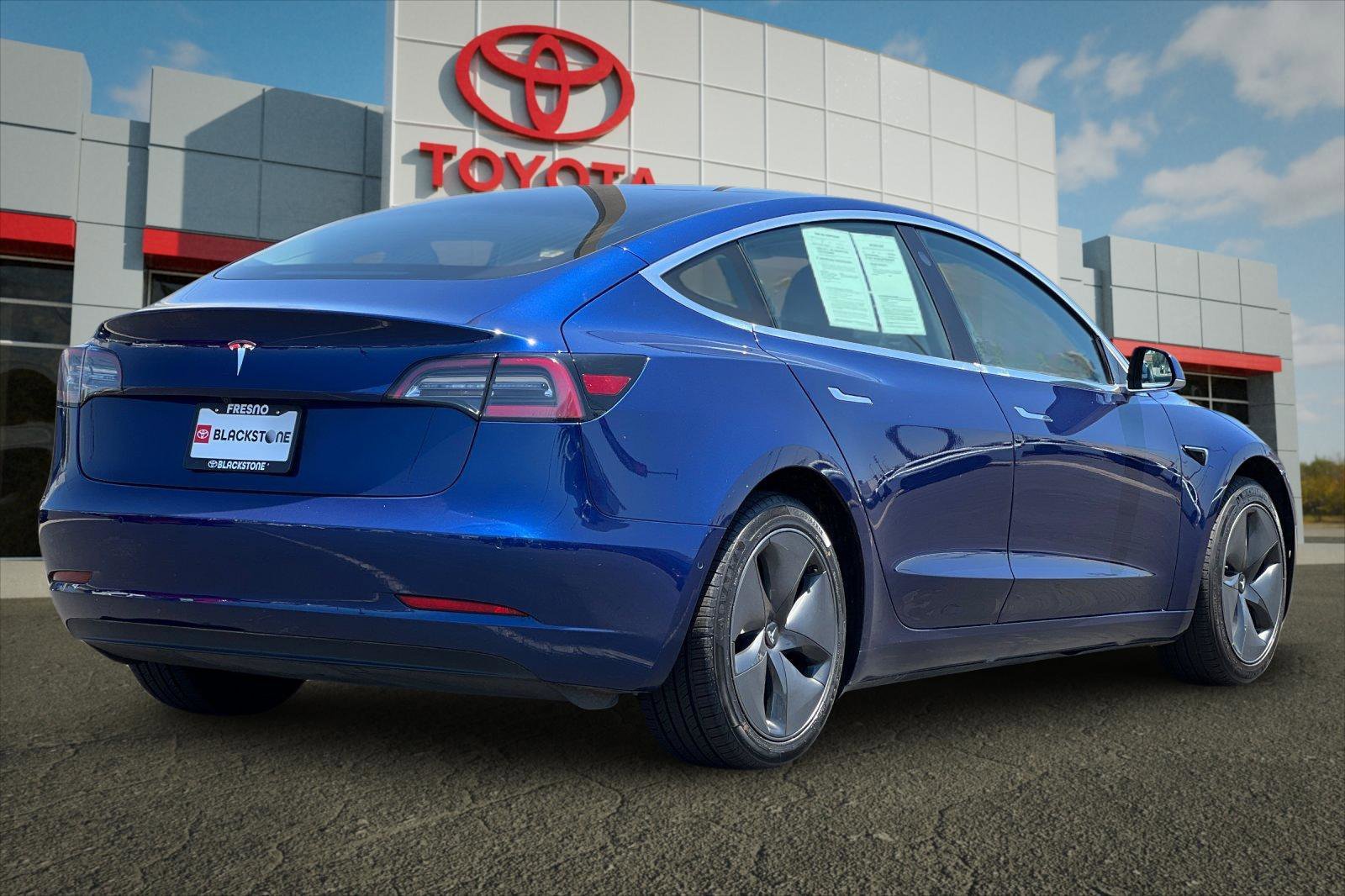 Used 2020 Deep Blue Metallic Tesla Standard Range Plus image 3