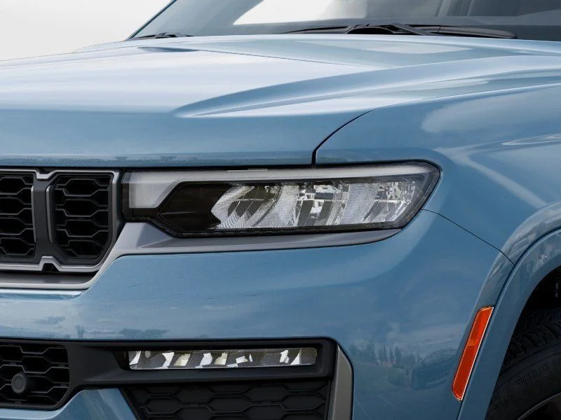 New 2026 Steel Blue Exterior Paint Jeep Limited Reserve image 12