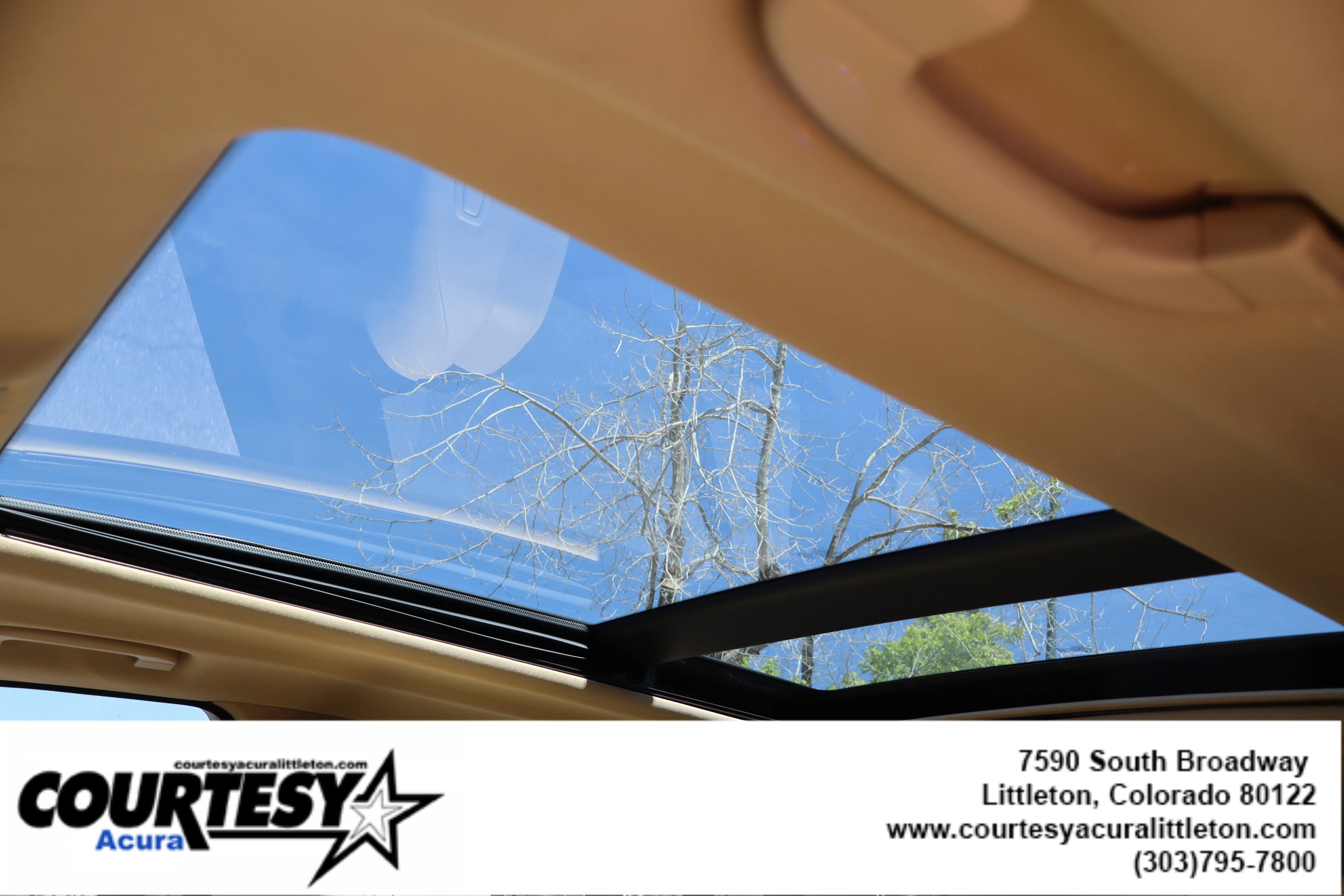 Used 2008 Black BMW 3.0si image 18