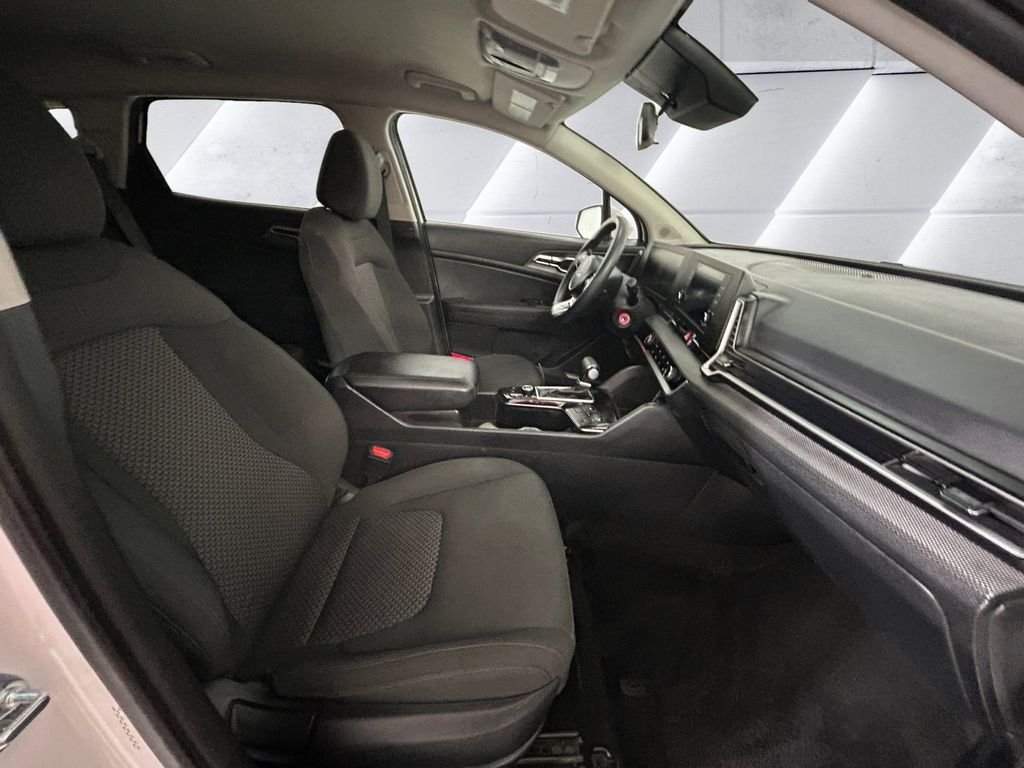 Used 2024 White Kia LX image 13