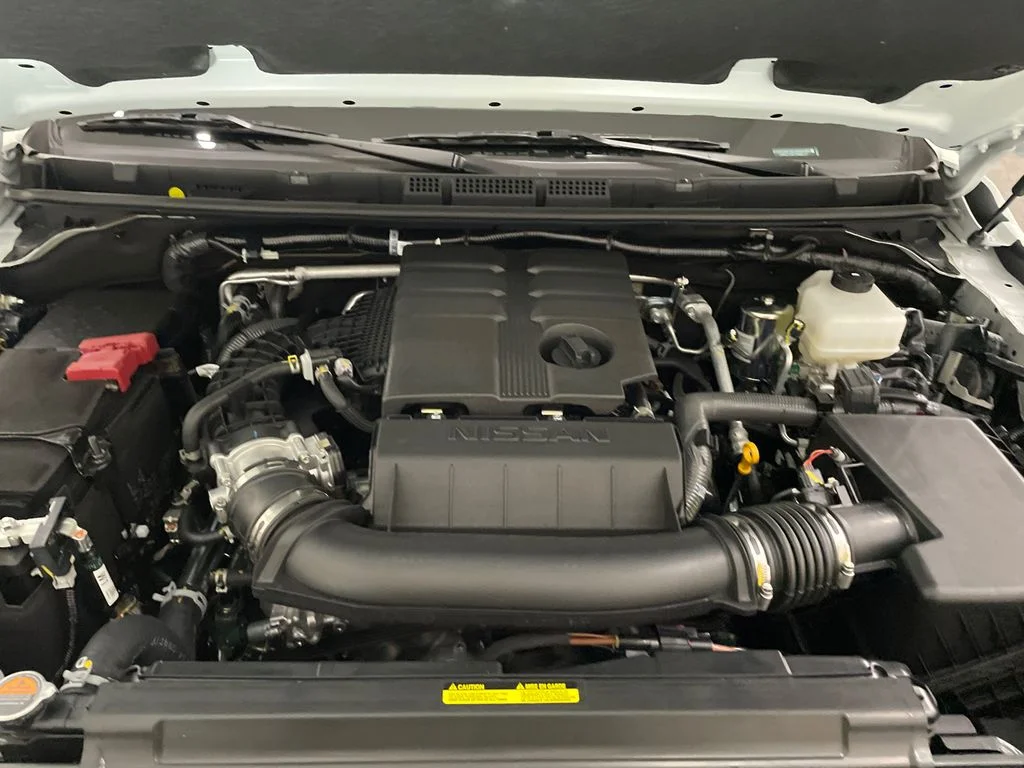 New 2026 Glacier White Nissan Crew Cab SV image 27