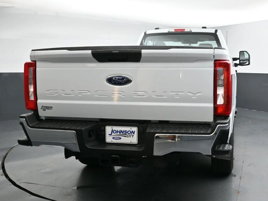 New 2026 Oxford White Ford F-250® XL image 7