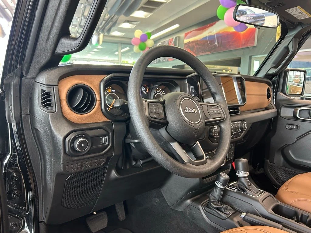 2026 Jeep Wrangler 4-Door Sport - Photo 13