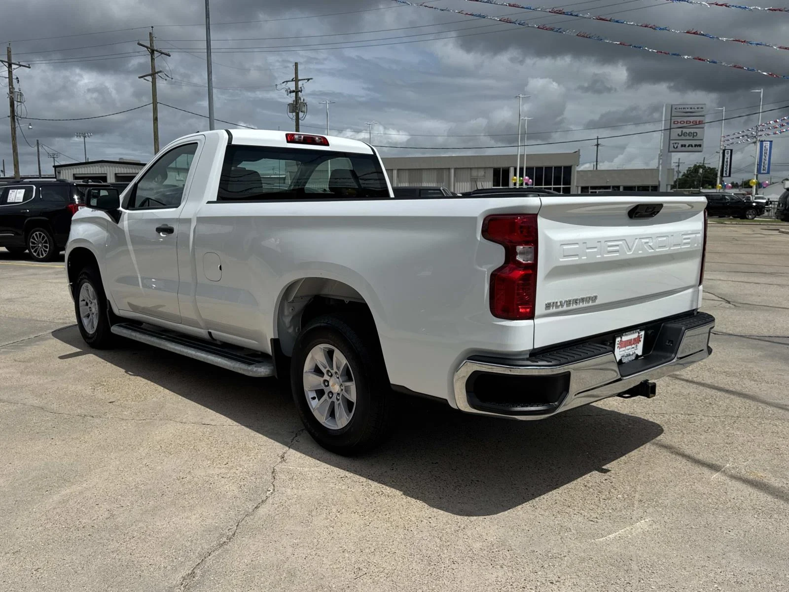 Used 2025 Summit White Chevrolet Work Truck image 5