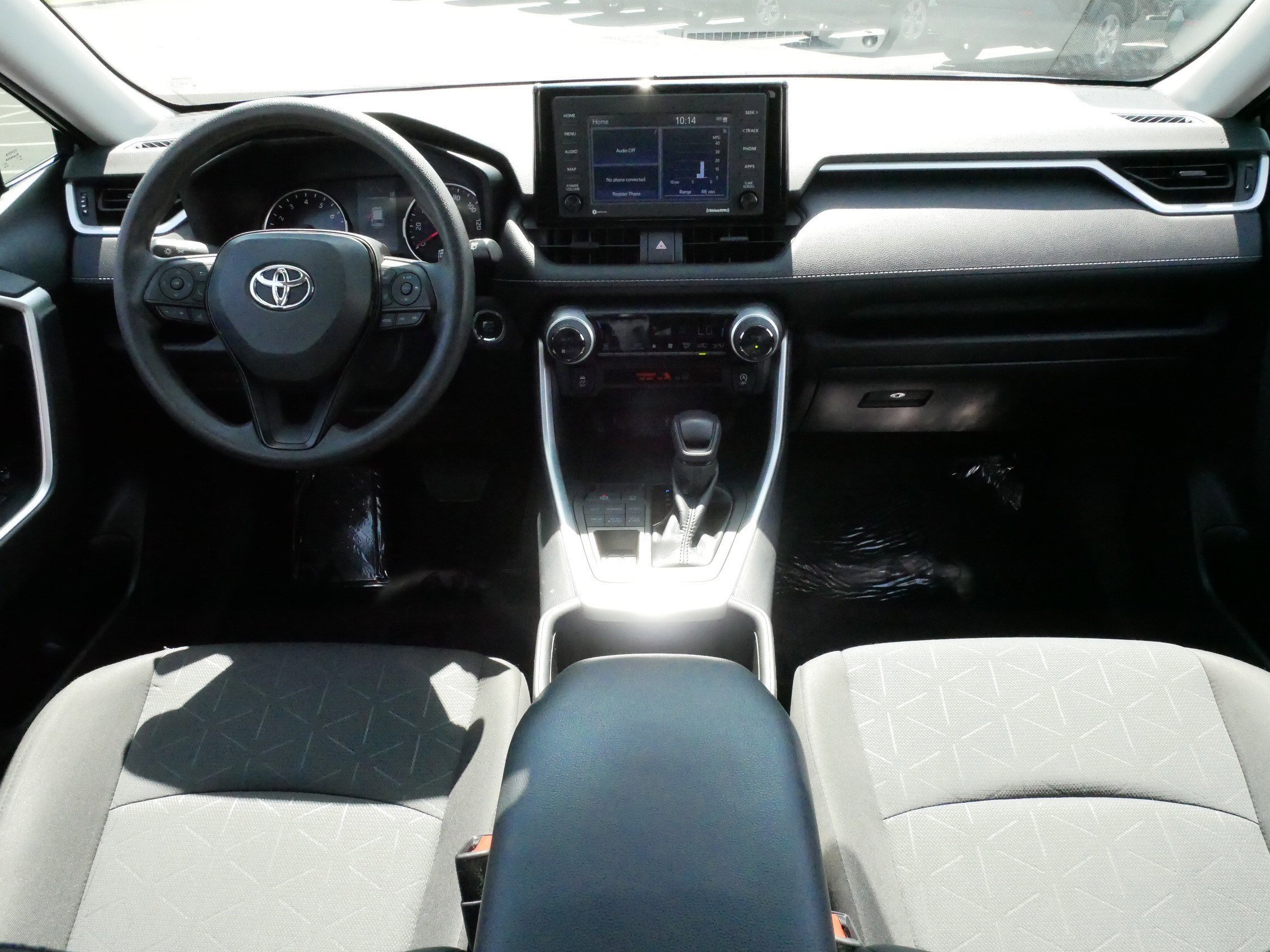 Used 2022 MAGNETIC GRAY M Toyota XLE image 10