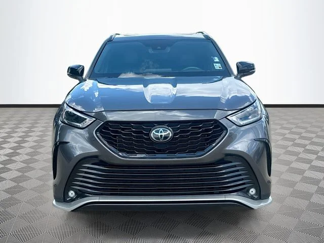 Used 2022 Gray Toyota XSE image 2
