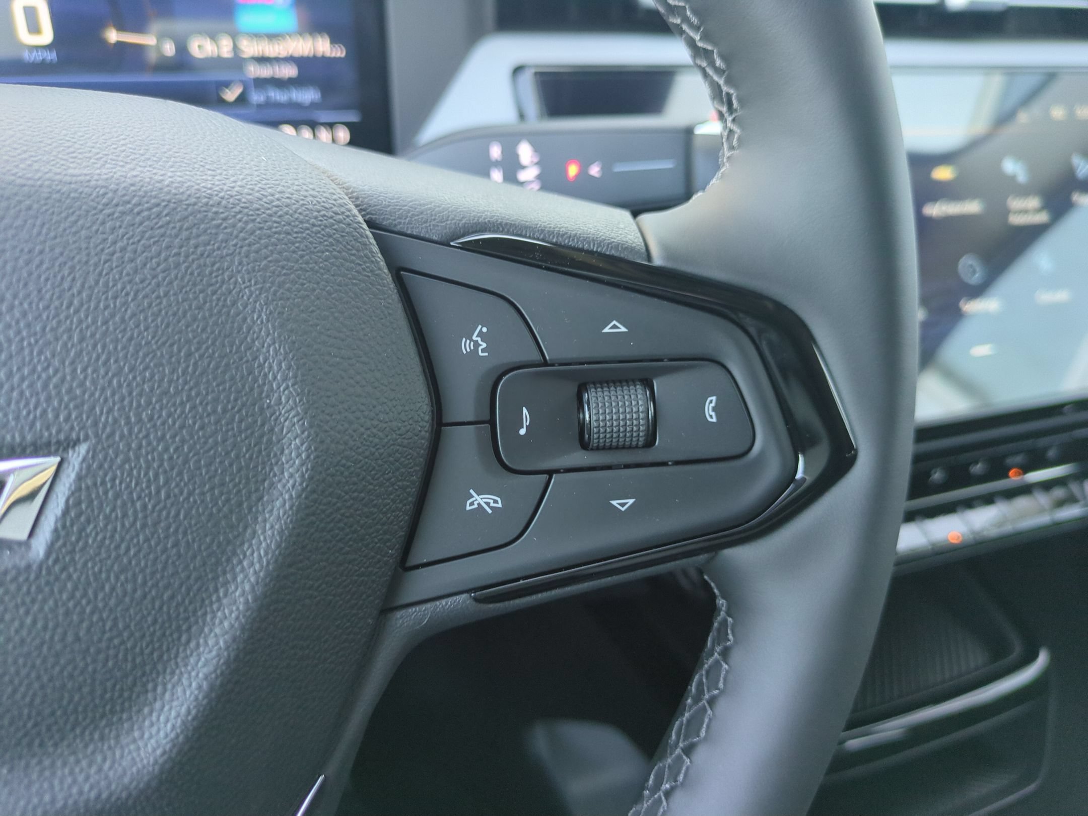 New 2027 Sterling Grey Metallic Chevrolet LT image 22