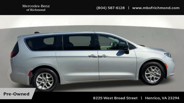 Used 2024 Silver Chrysler Touring L image 3