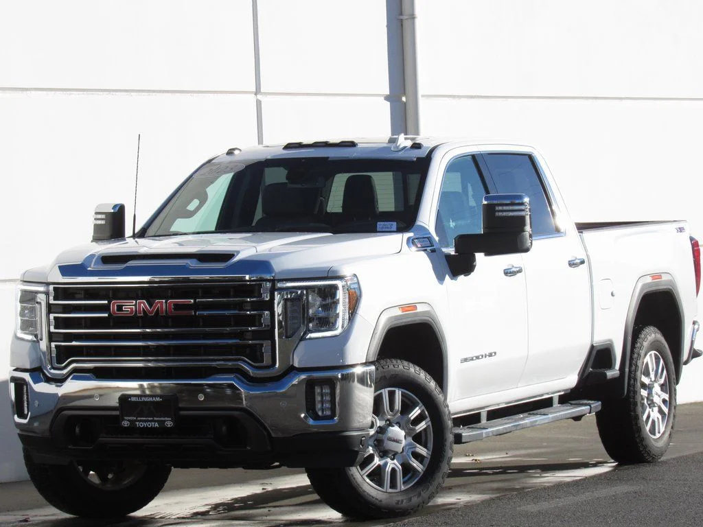 2023 GMC Sierra SLT 4WD Crew Cab Standard Box SRW's photo