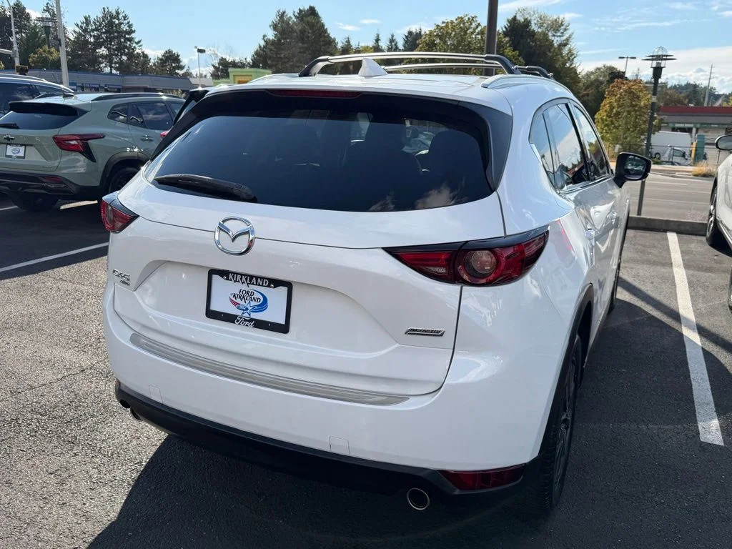 Used 2017 Snowflake White Pearl Metallic Mazda Grand Select image 7