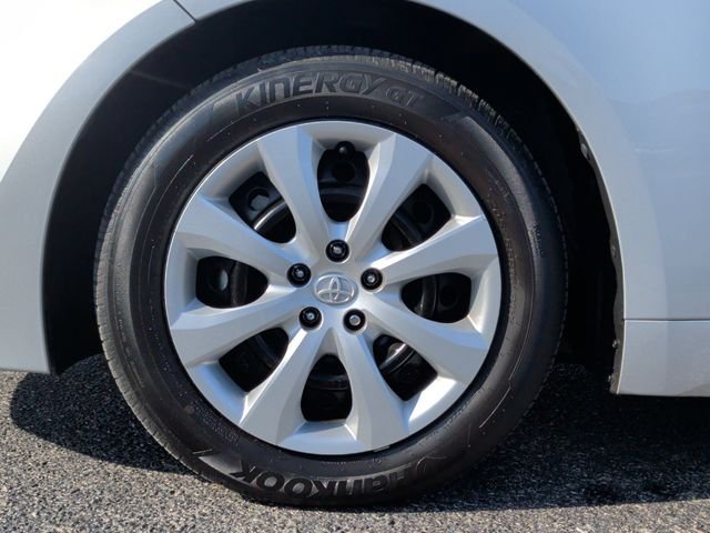 Certified Used 2023 Silver Toyota LE image 10