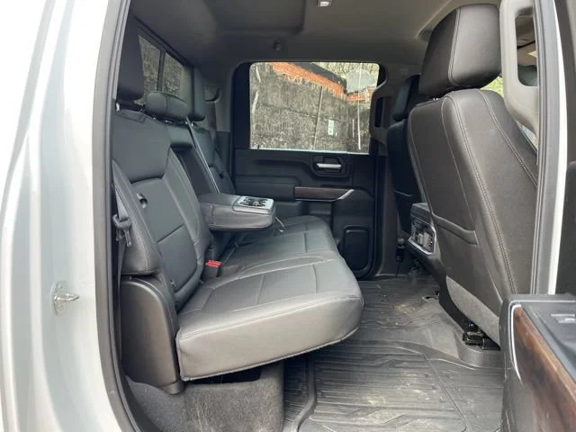 2022 GMC Sierra 2500HD SLT - Photo 24