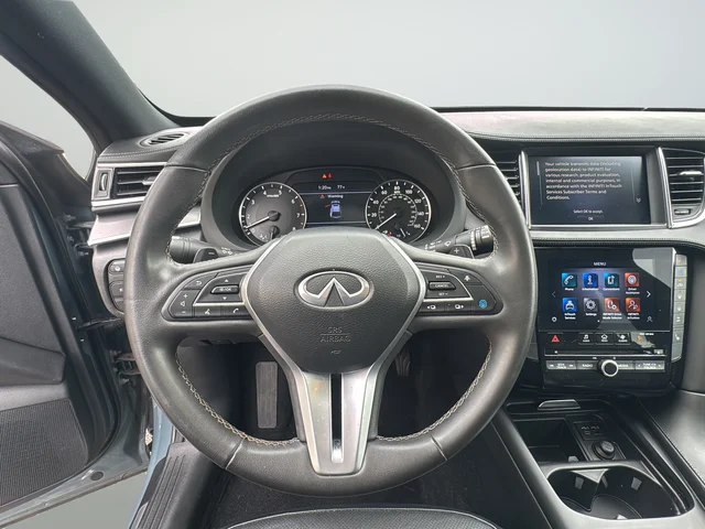 Used 2023 Gray INFINITI LUXE image 31
