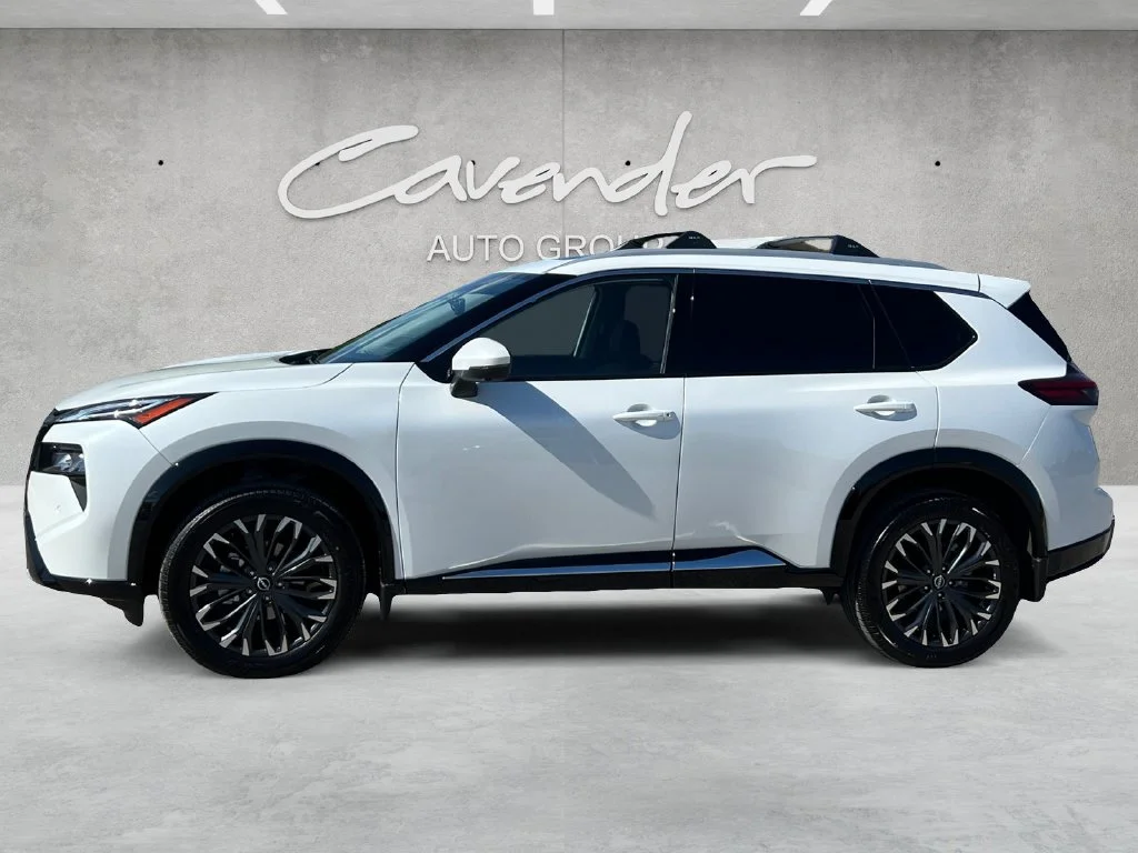 New 2026 White Nissan Platinum image 14