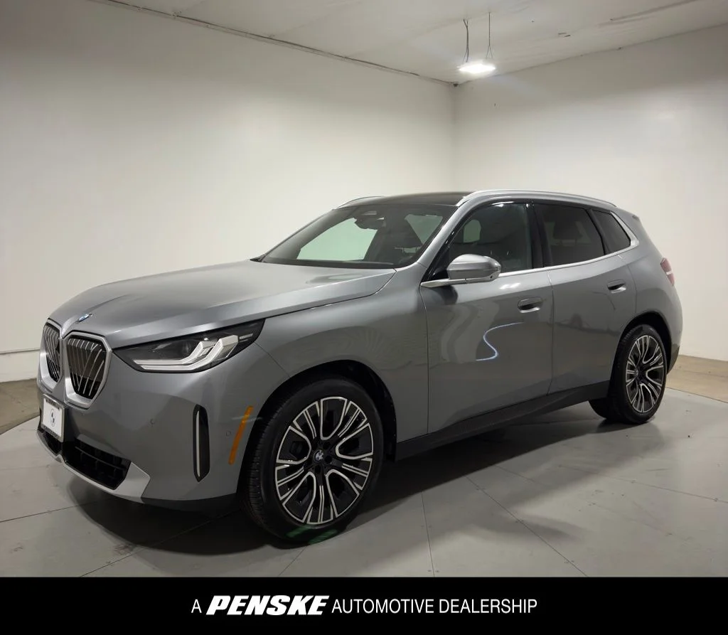 2025 BMW X3 30 XDRIVE's photo