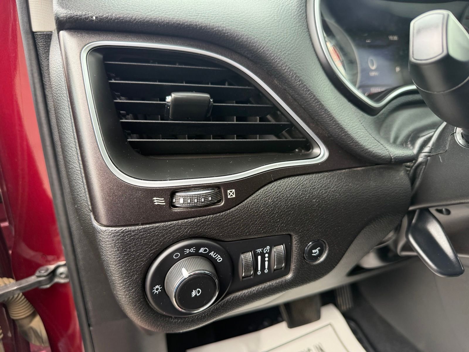 2021 Jeep Cherokee Trailhawk - Photo 13