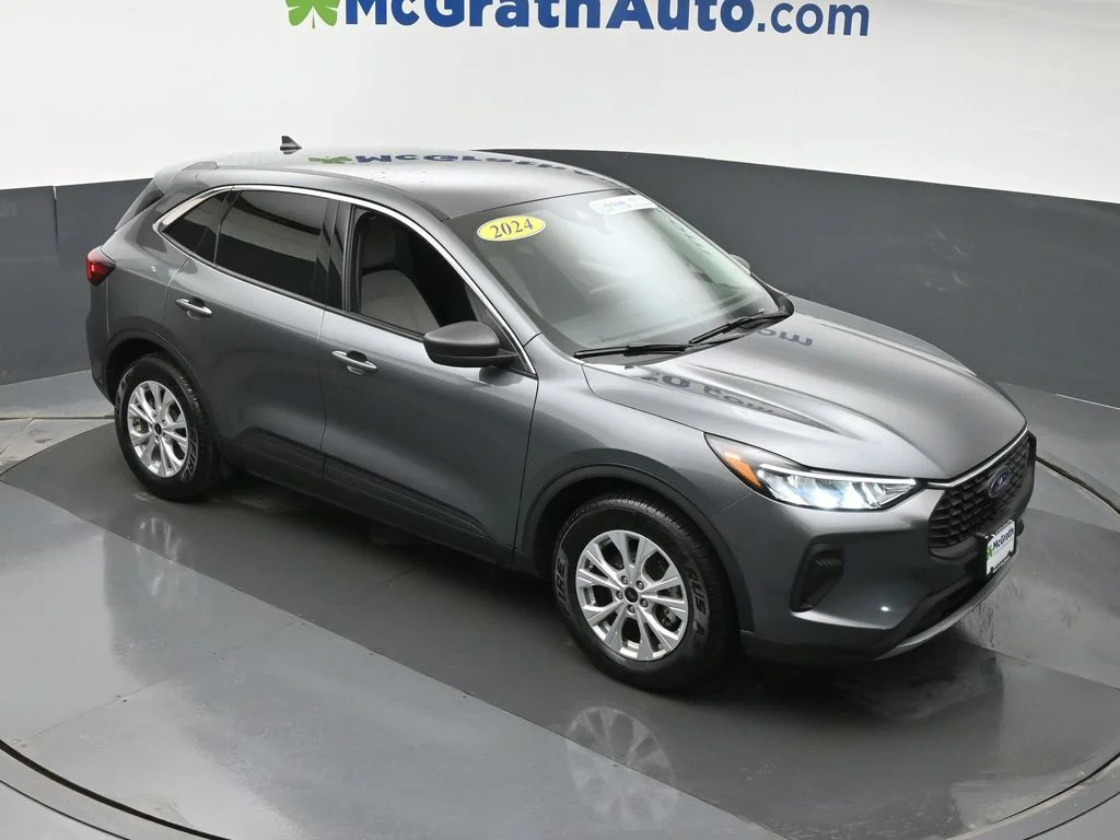 Used 2024 Gray Ford Active image 4