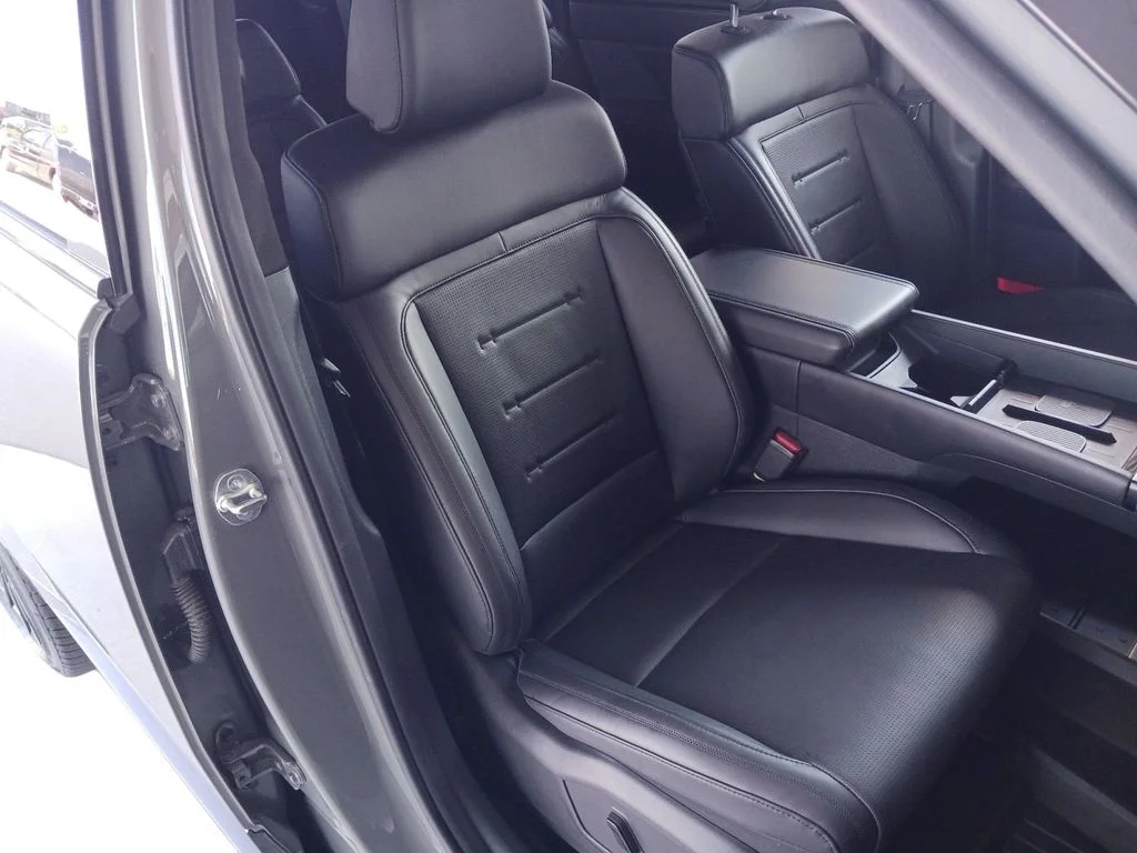 Used 2024 Gray Hyundai Calligraphy image 28