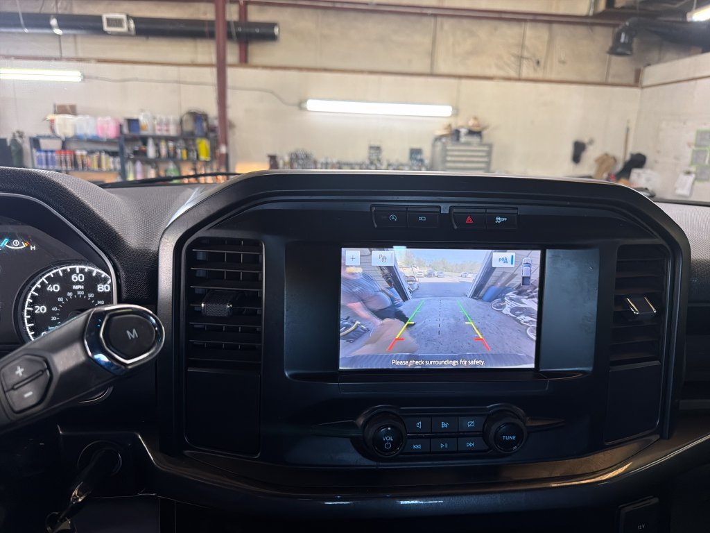 Used 2023 White Ford XL image 23