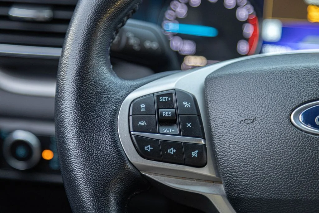 Used 2023 White Ford XLT image 18