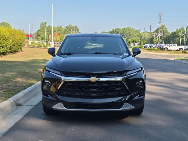 Used 2025 Black Chevrolet LT image 16