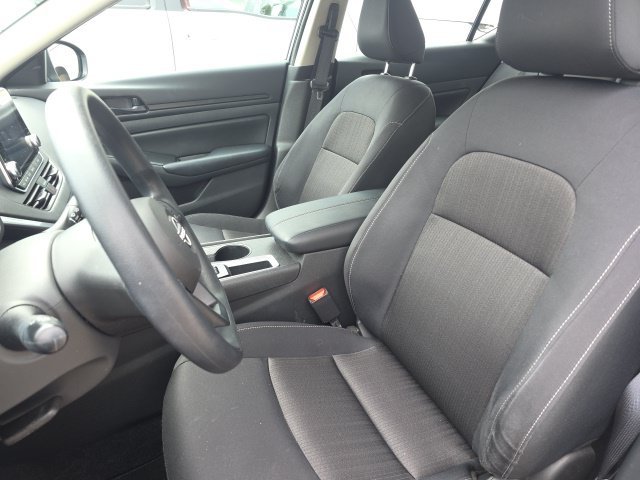 Certified Used 2025 Gray Nissan 2.5 S image 5