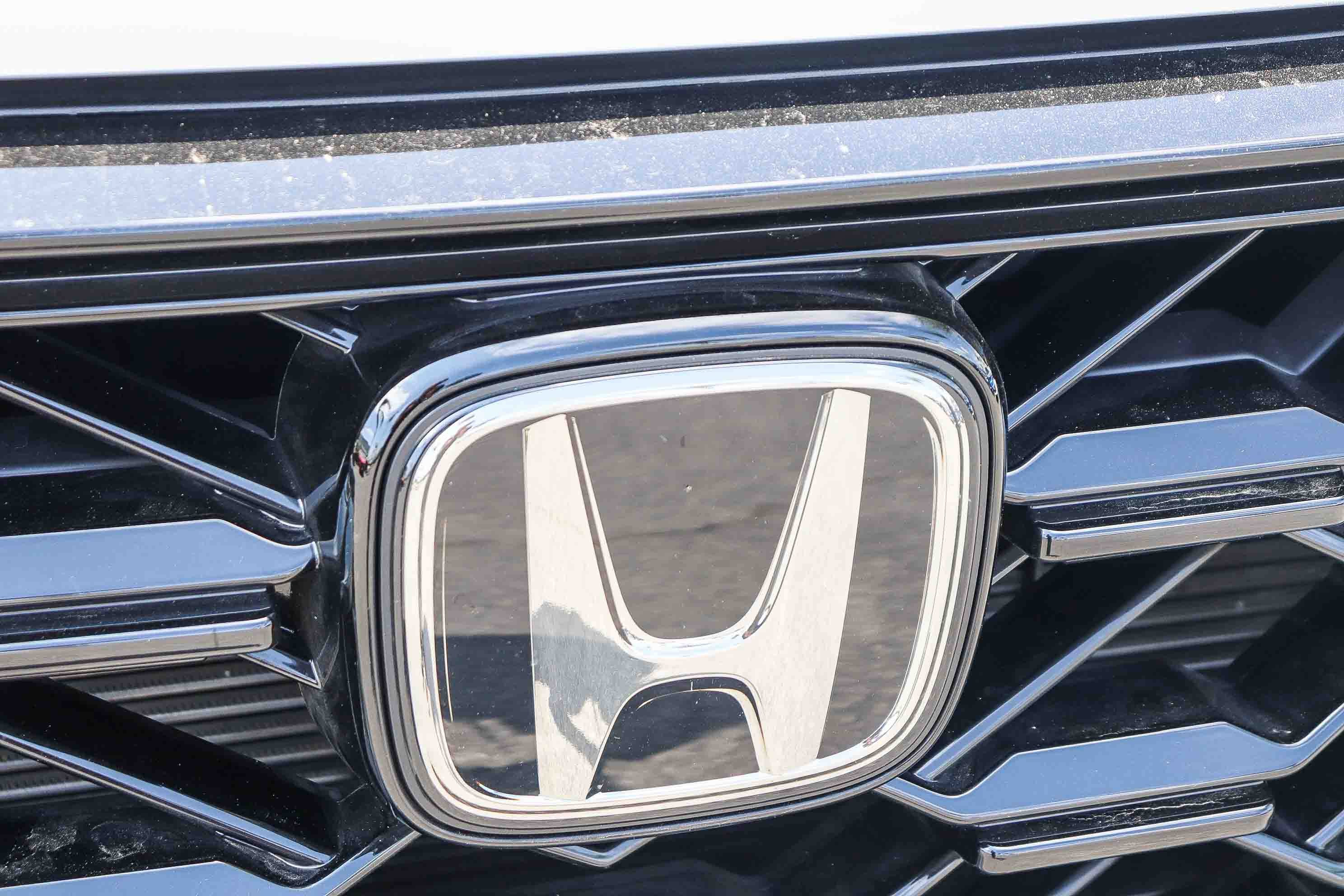 Certified Used 2026 Gray Honda Sport-L image 4
