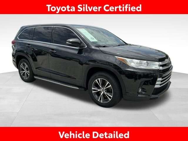 Used 2019 Black Toyota LE Plus image 3