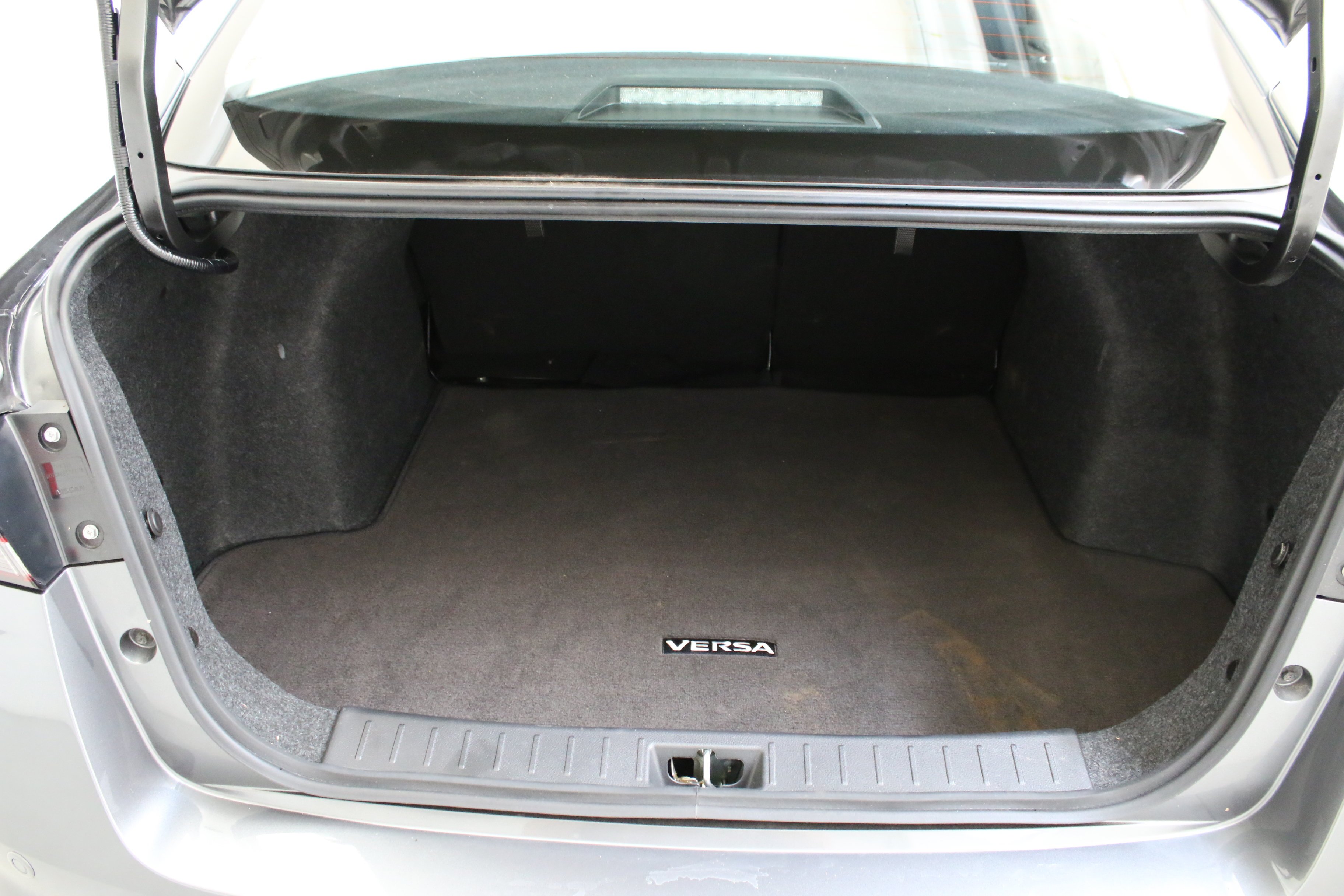 Used 2025 Gray Nissan 1.6 SV image 23
