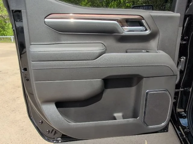 2026 Chevrolet Silverado 1500 LT - Photo 10
