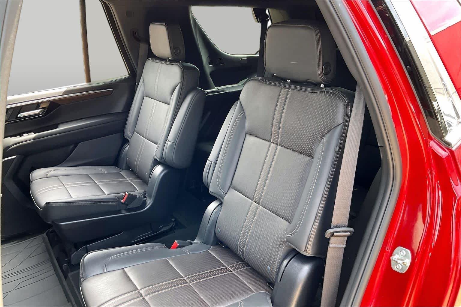 2025 Chevrolet Tahoe High Country - Photo 44