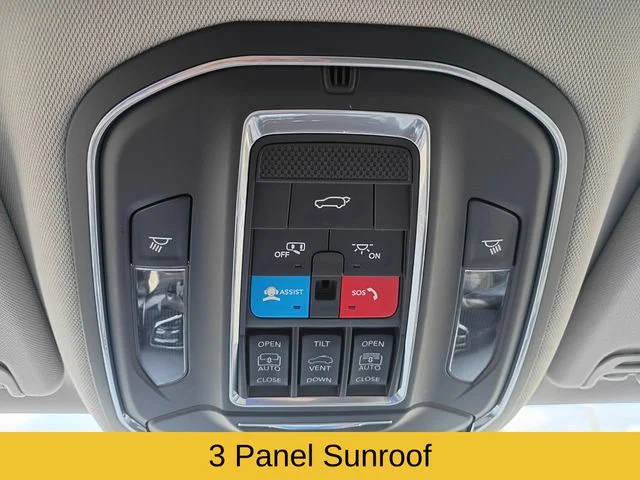 Used 2023 Black Jeep Base image 18