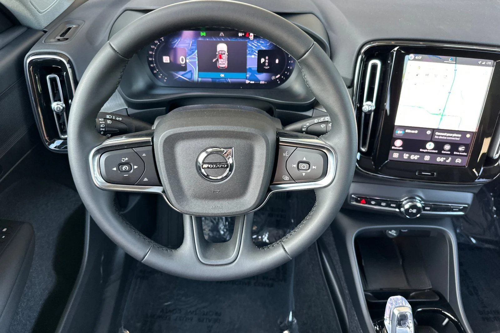 New 2026 Vapour Grey Volvo Plus image 13