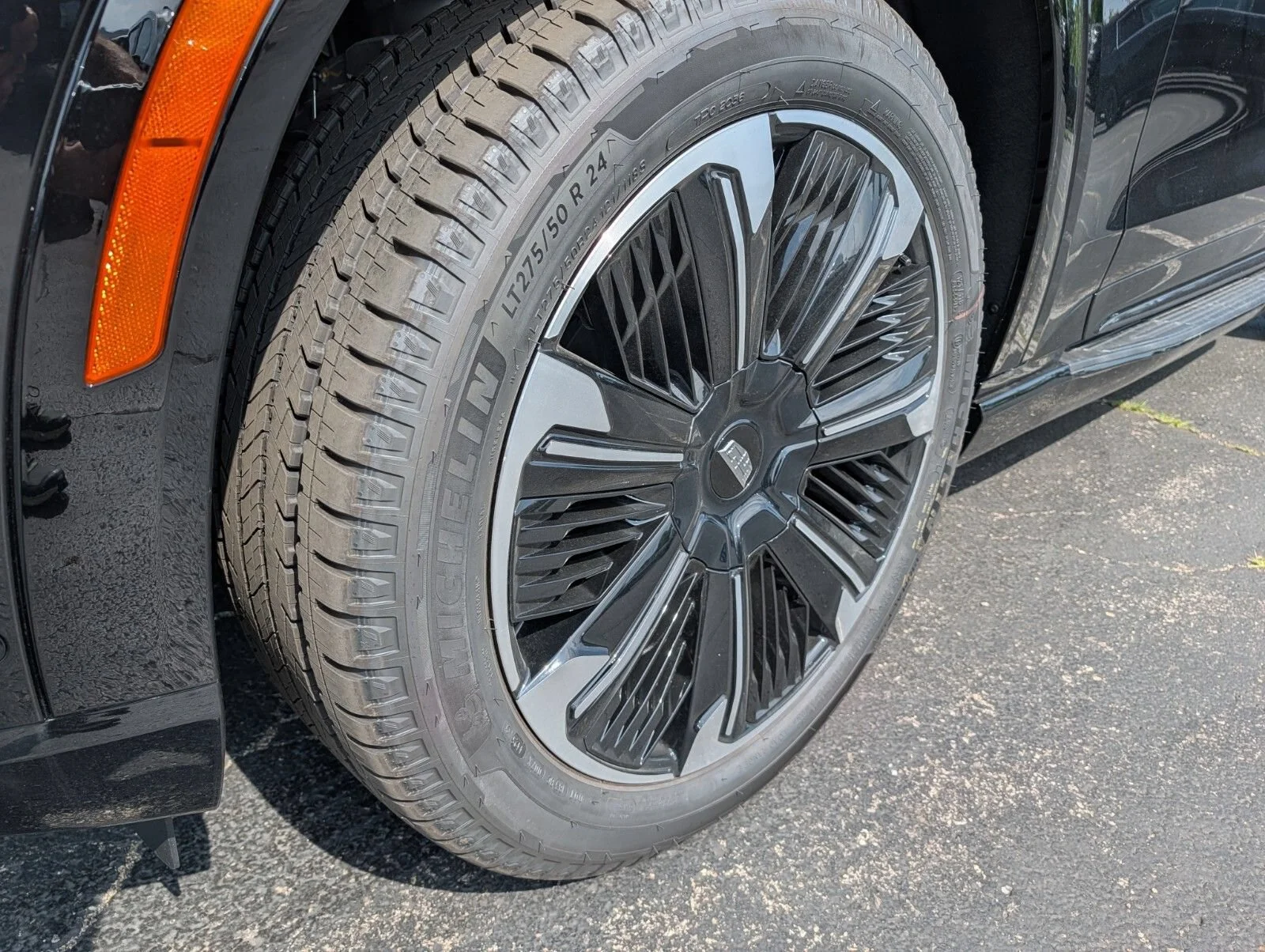 2026 Cadillac Escalade IQ Sport - Photo 26