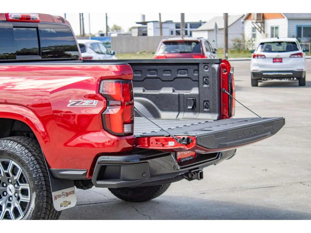 New 2026 RADIANT RED TINTCOAT Chevrolet 4WD Z71 image 10
