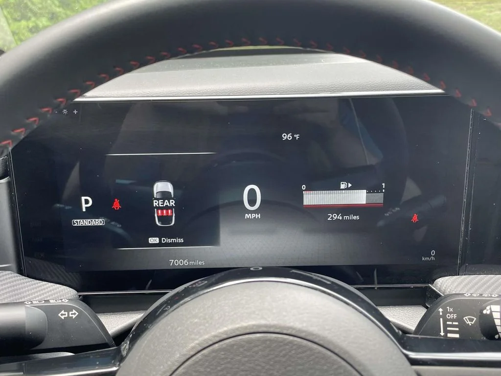 Used 2025 Black Nissan SR image 19
