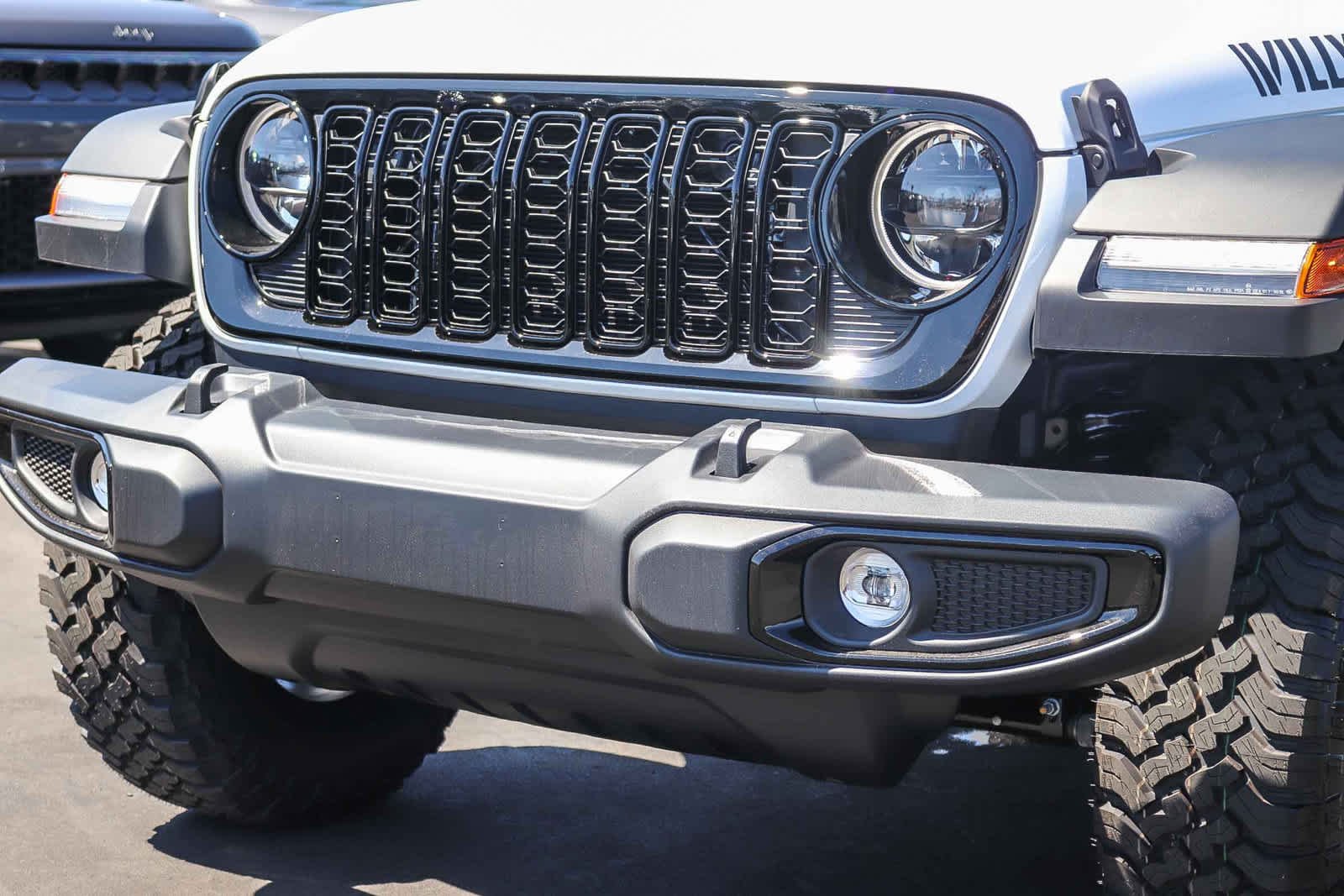 New 2026 Bright White Clear-Coat Exterior Paint Jeep Willys image 9