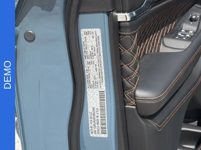 New 2026 Steel Blue Exterior Paint Jeep Summit image 35