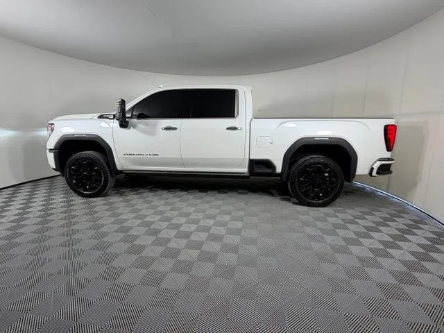 Certified Used 2024 White GMC Denali Ultimate image 3