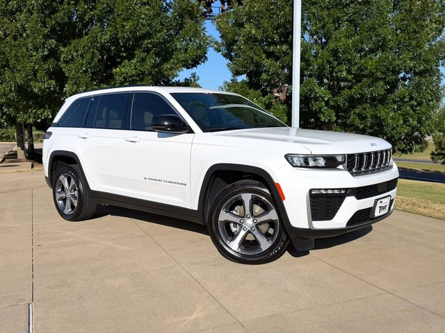 Pre-Owned 2026 Jeep Grand Cherokee Limited 4D Sport Utility