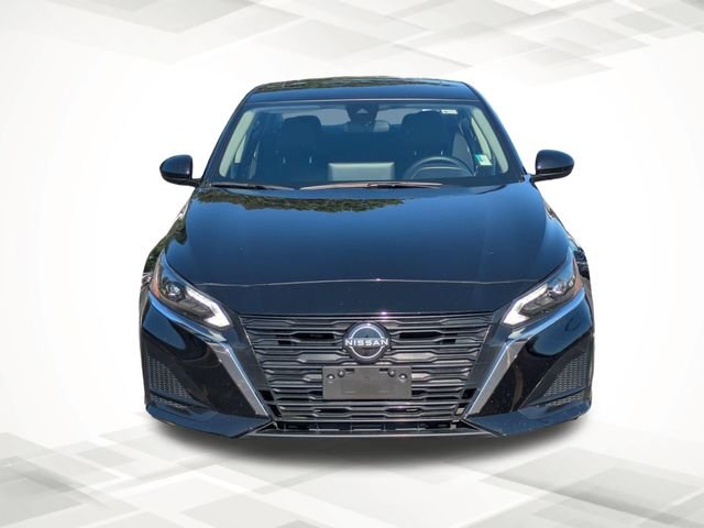 Used 2025 Black Nissan 2.5 SV image 11