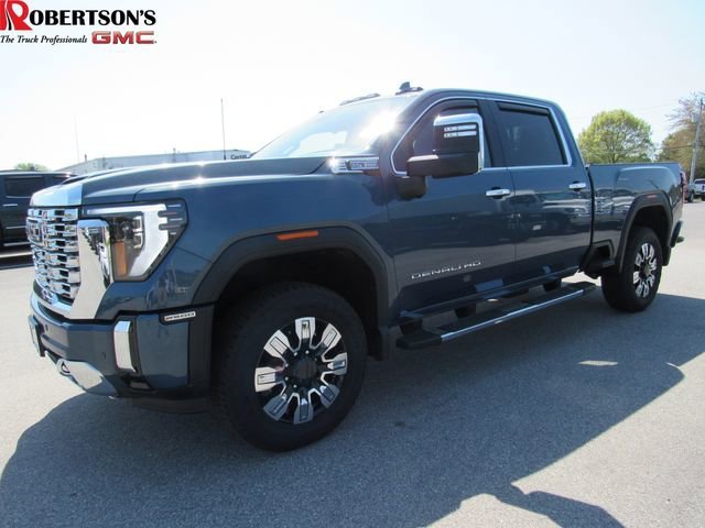2025 GMC Sierra 4WD Crew Cab Standard Box Denali's photo