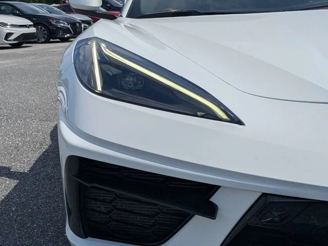 Used 2020 Arctic White Chevrolet Stingray image 10