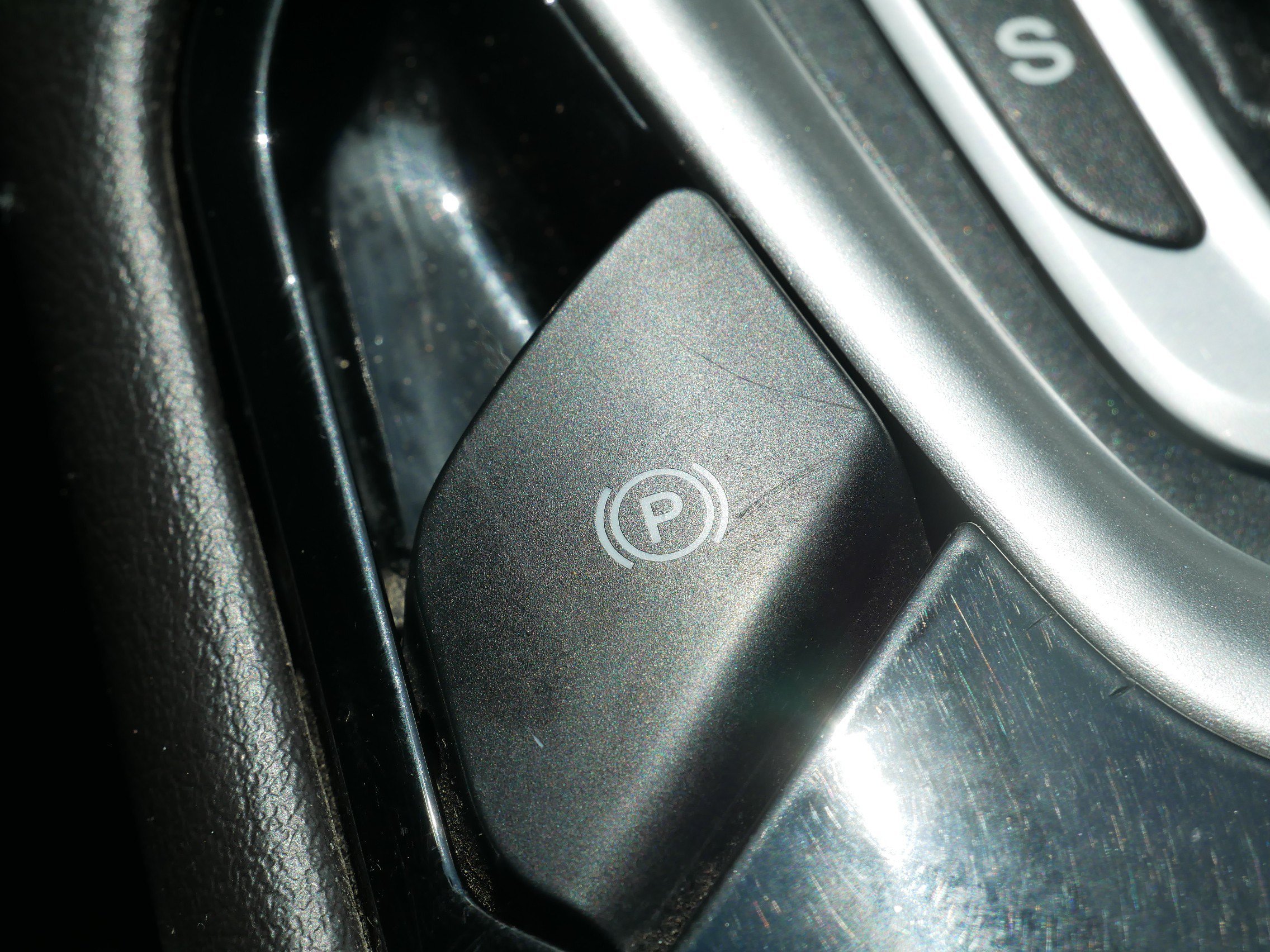 Used 2014 White Ford SE image 24