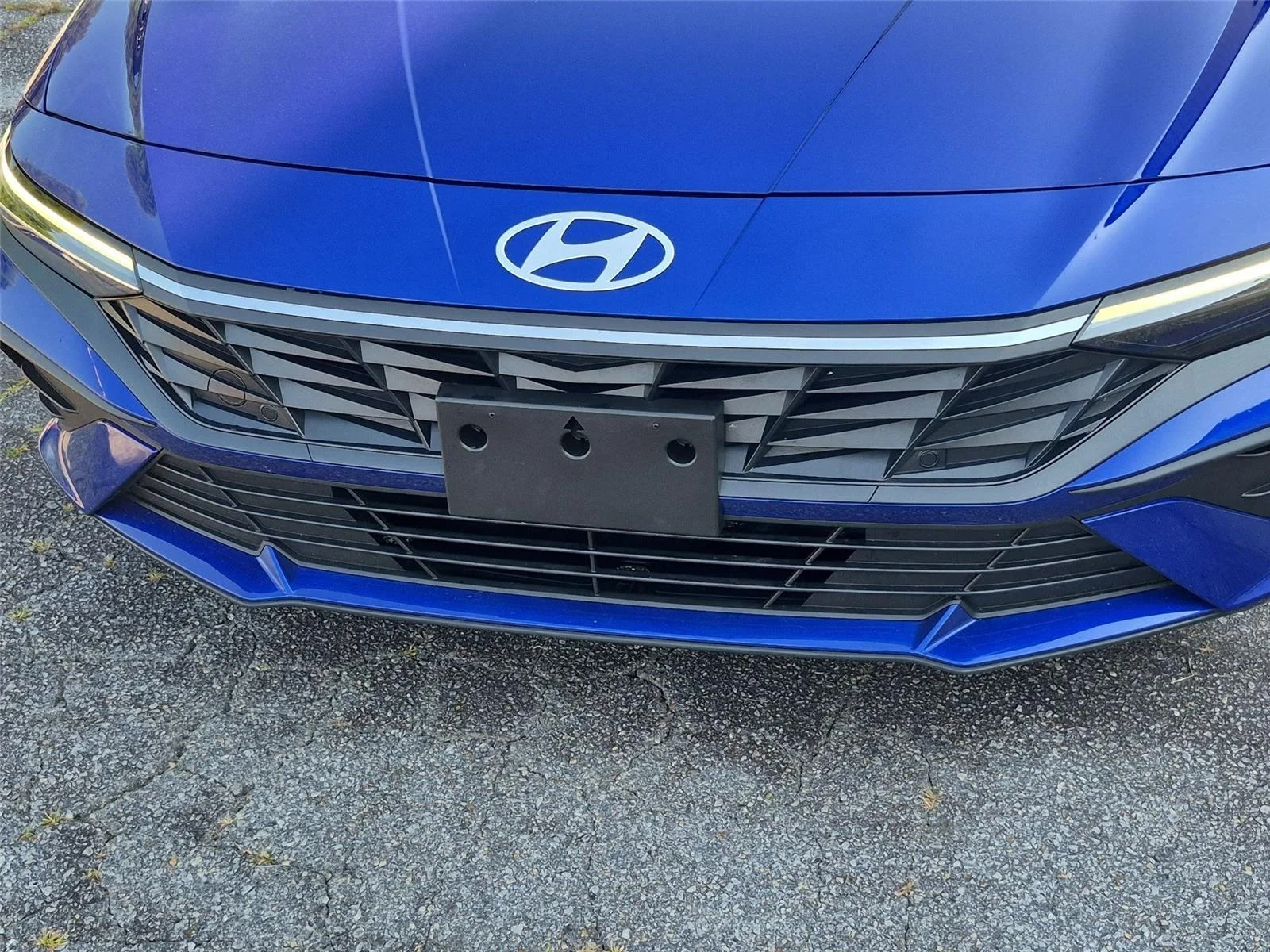 Used 2024 Intense Blue Hyundai SEL image 14